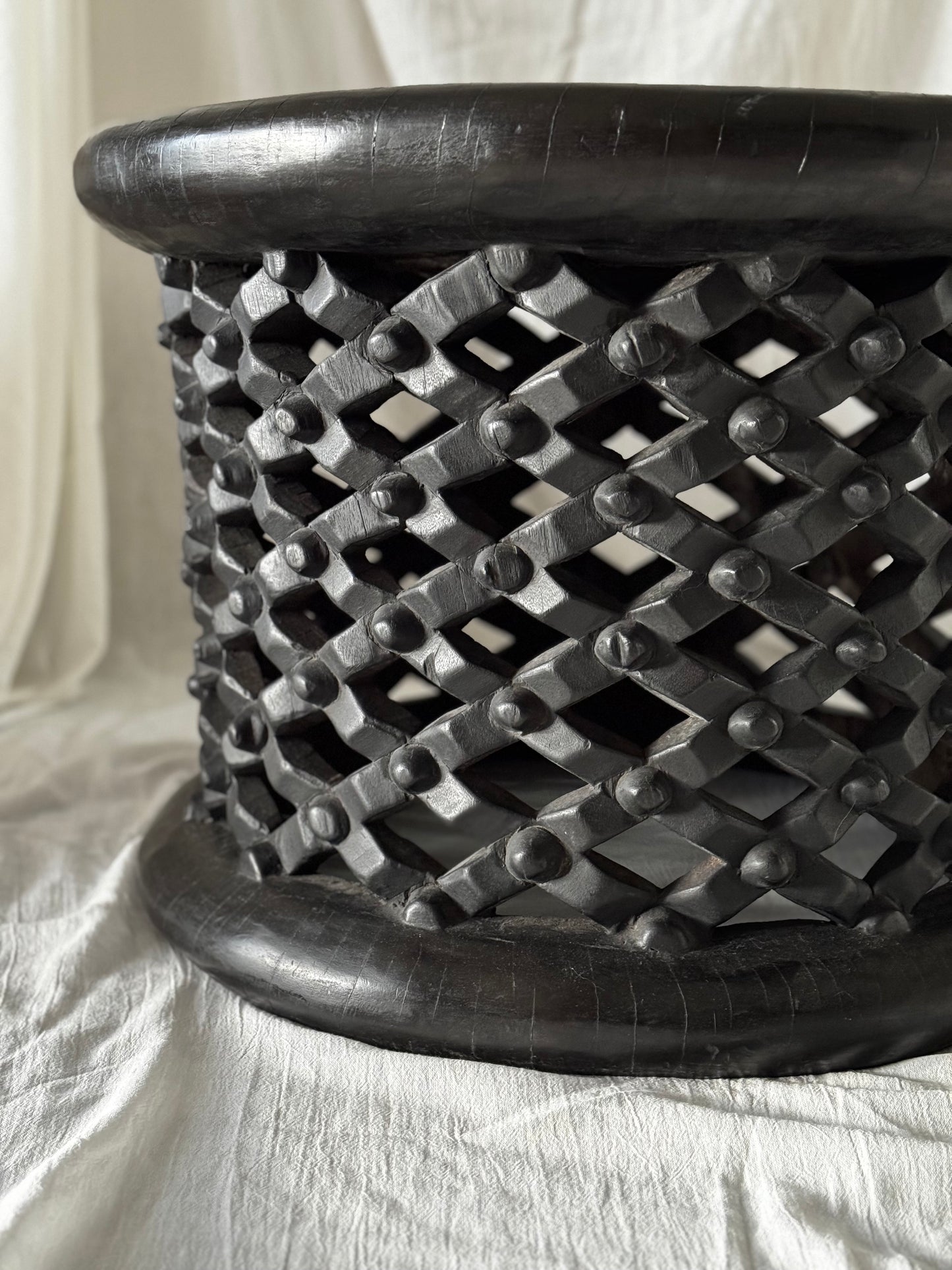 VINTAGE MEDIUM BAMILEKE KING STOOL or COFFEE TABLE