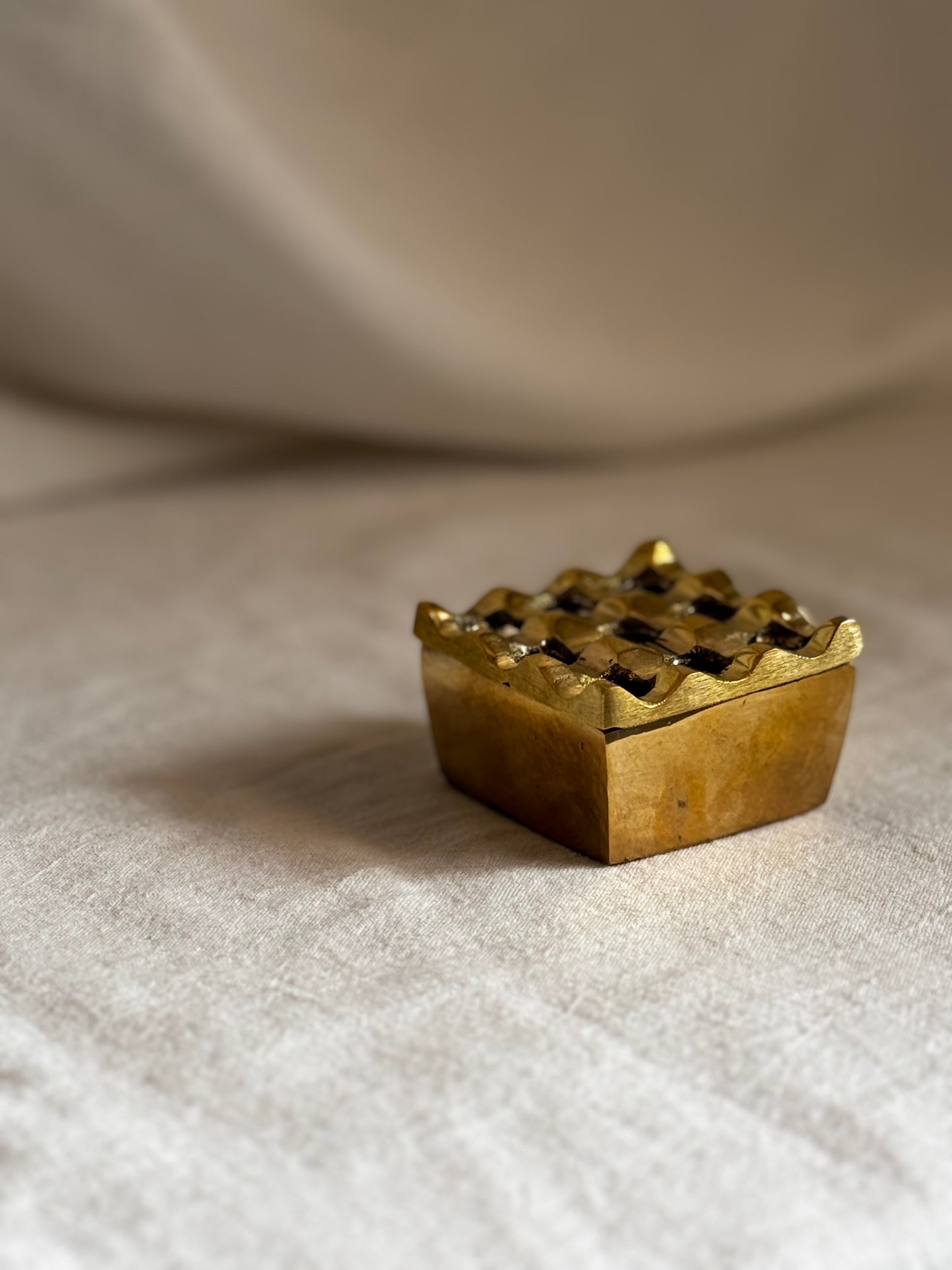 MOROCCAN BRASS ASHTRAY BECK & JUNG STYLE