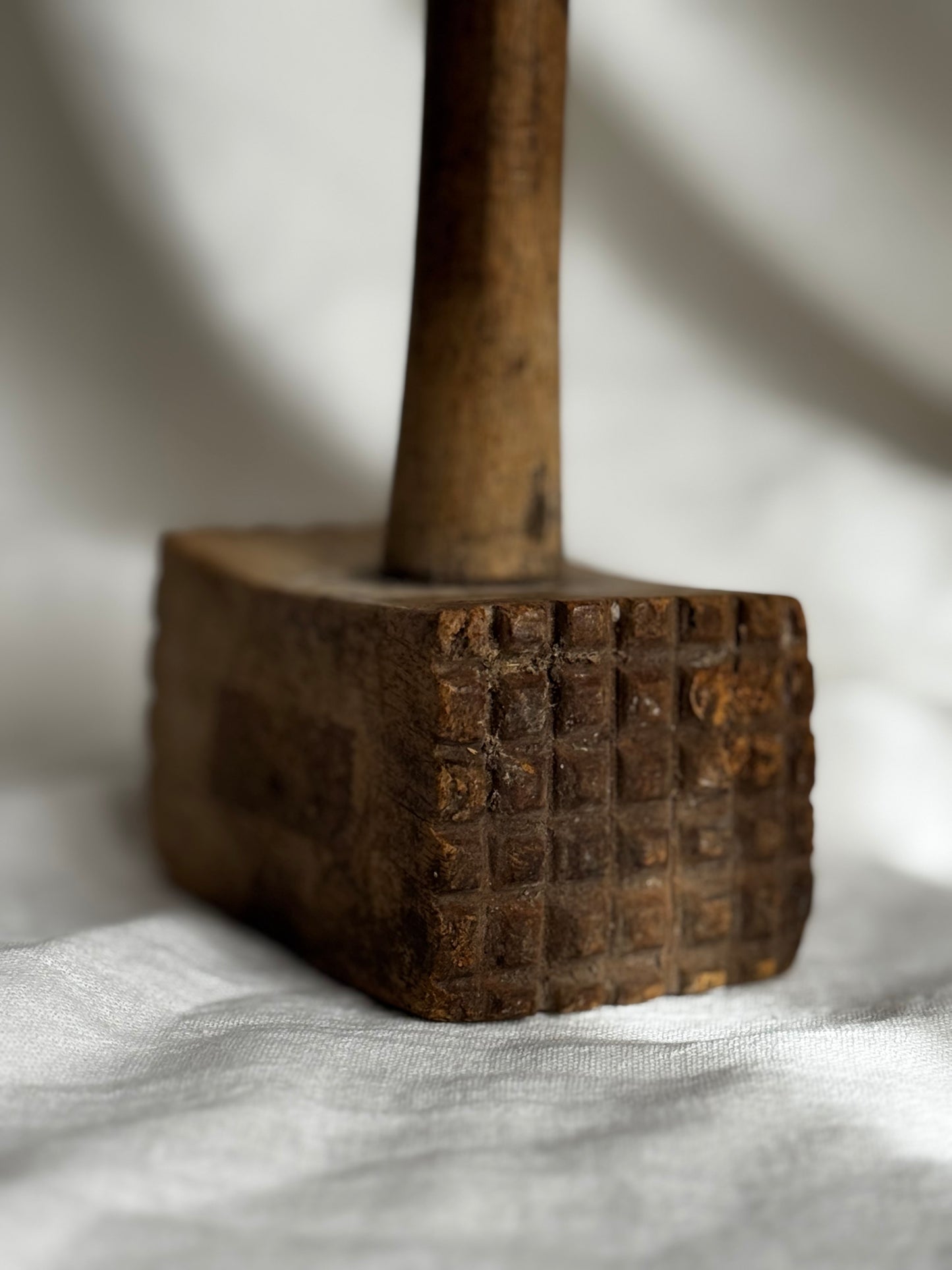 VINTAGE WOODEN MEAT HAMMER