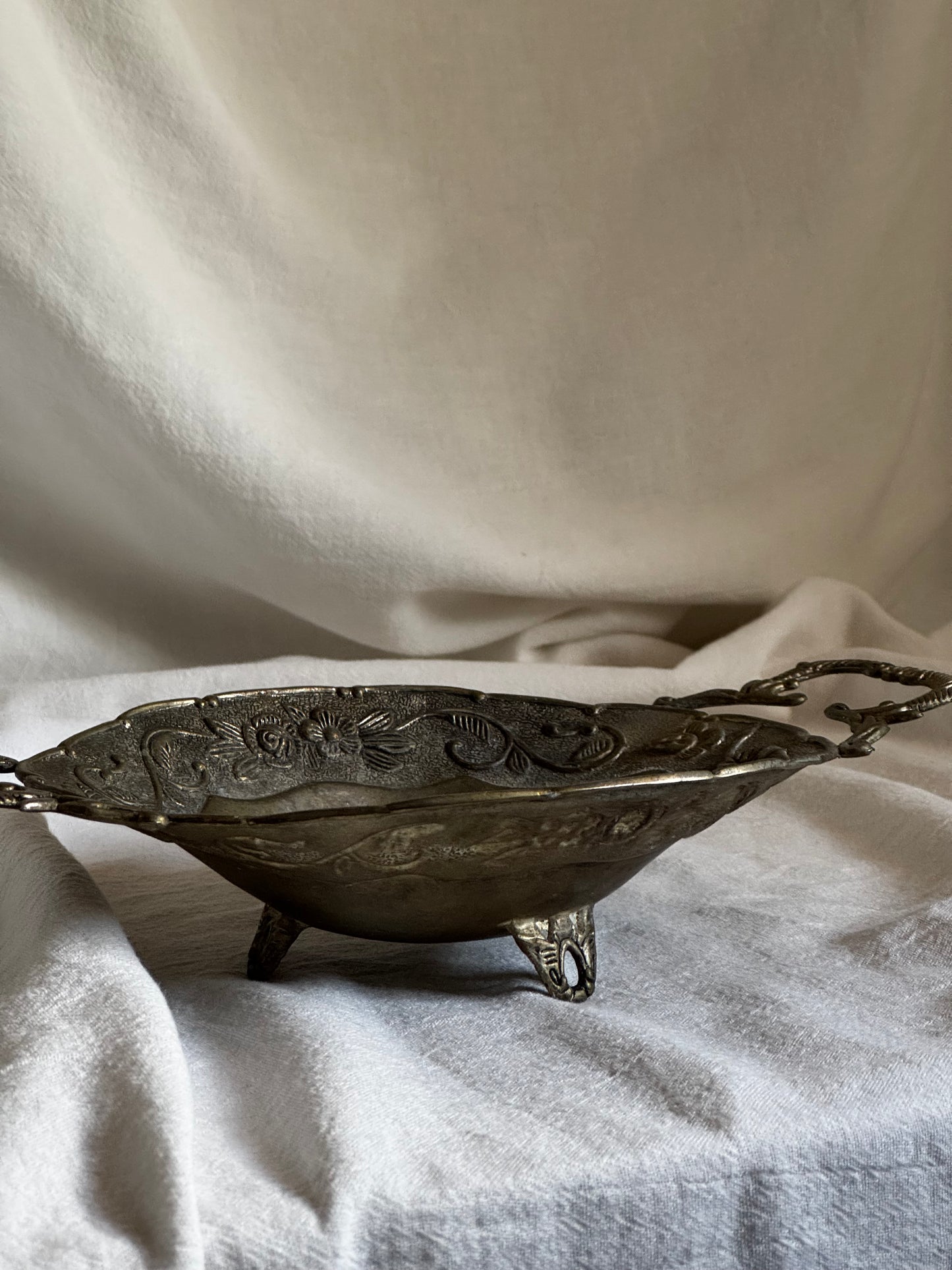 VINTAGE CHINESE FLORAL SILVER-PLATED TRAY