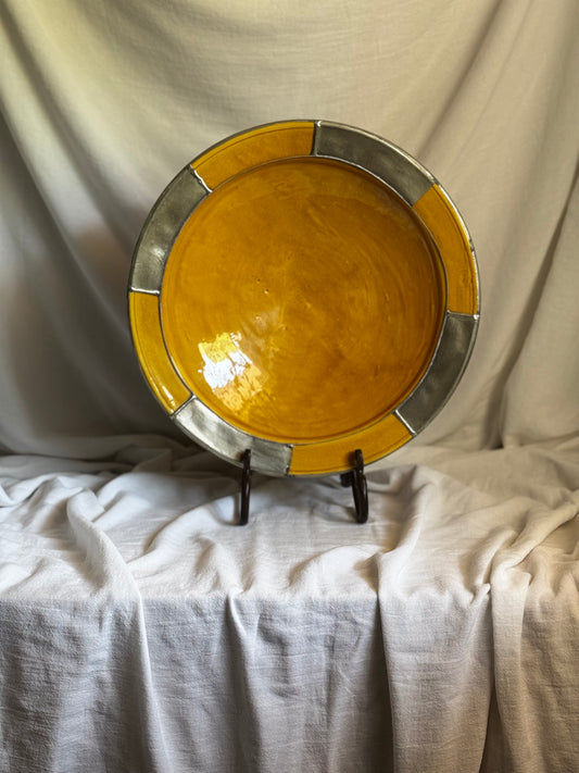 VINTAGE MOROCCAN DECORATIVE YELLOW GLAZED PLATE