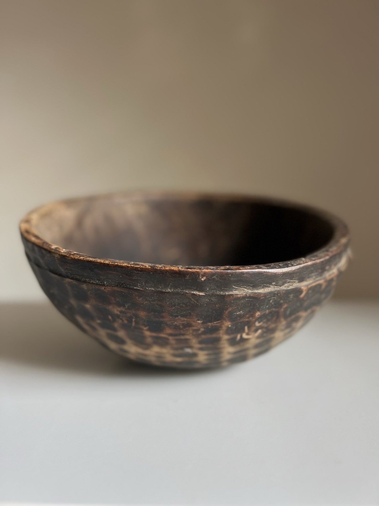 VINTAGE AFRICAN MILK BOWL No1